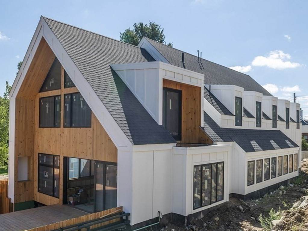 25 Dwight - Photo 1