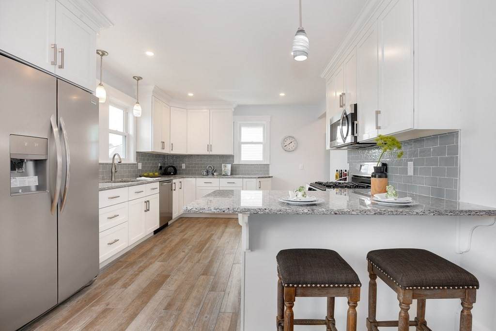 27 Strathmore - Photo 1