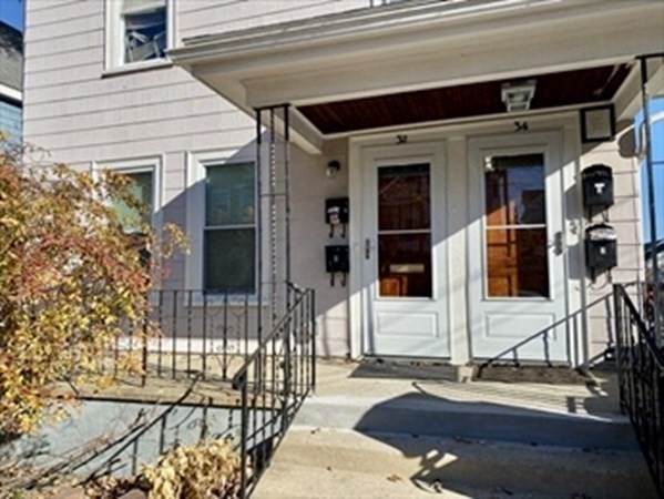 32 Clifton Ave - Photo 1