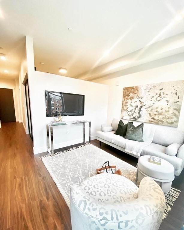 99 Sumner - Photo 1