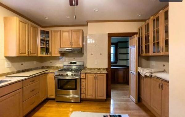 52 Woburn - Photo 1