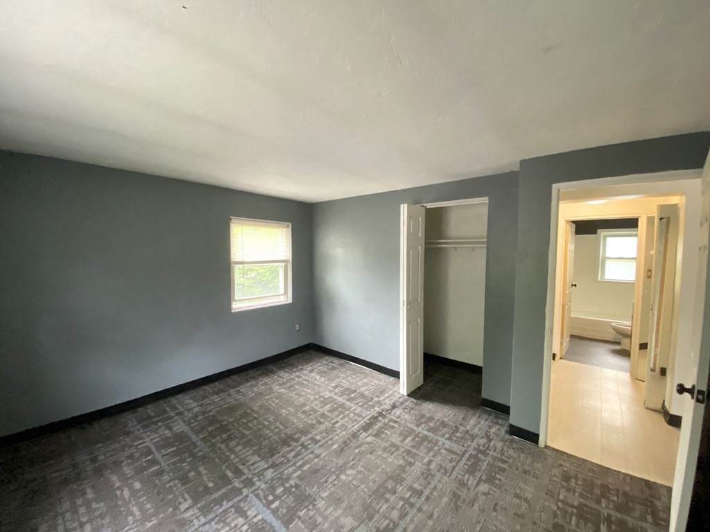 153 Commercial St - Photo 1