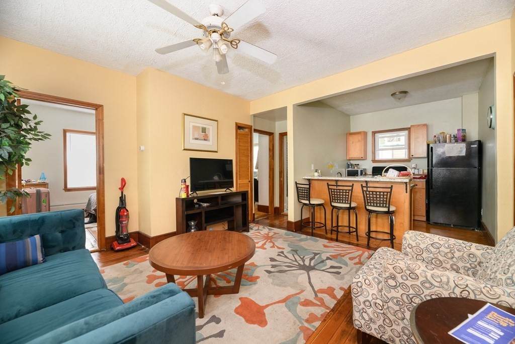 20 Bristol St. - Photo 1