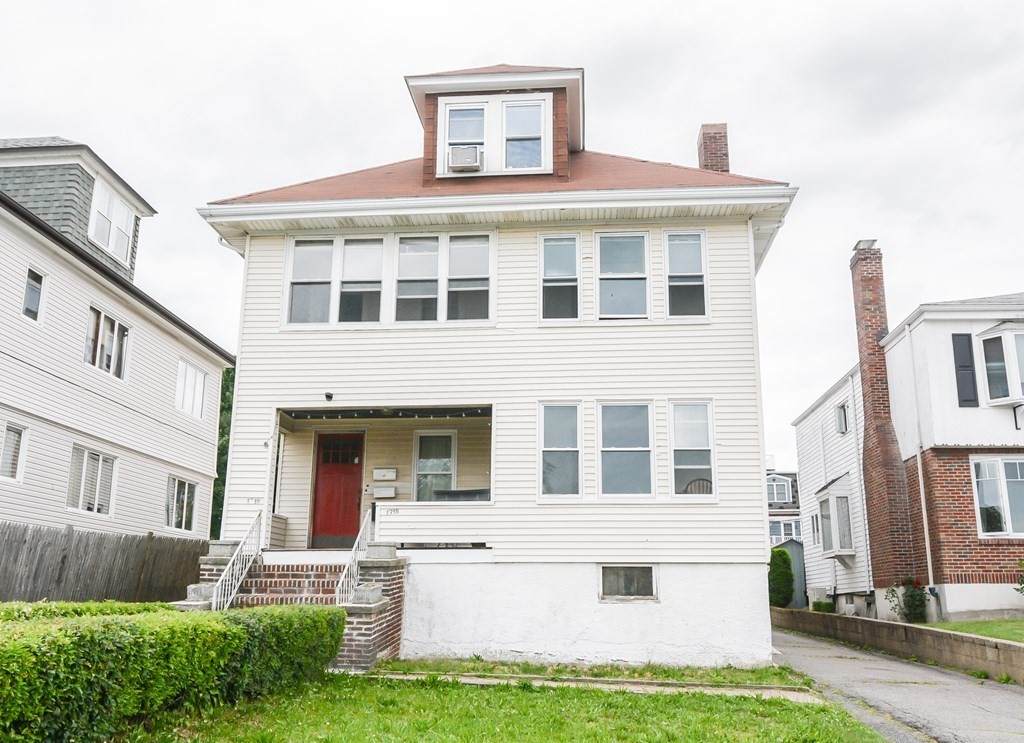 1716 Columbia Rd - Photo 1