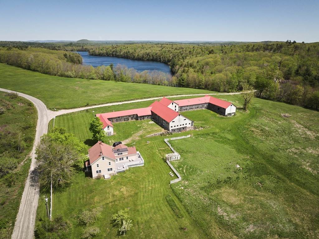 54 Gibbs Rd - Photo 1