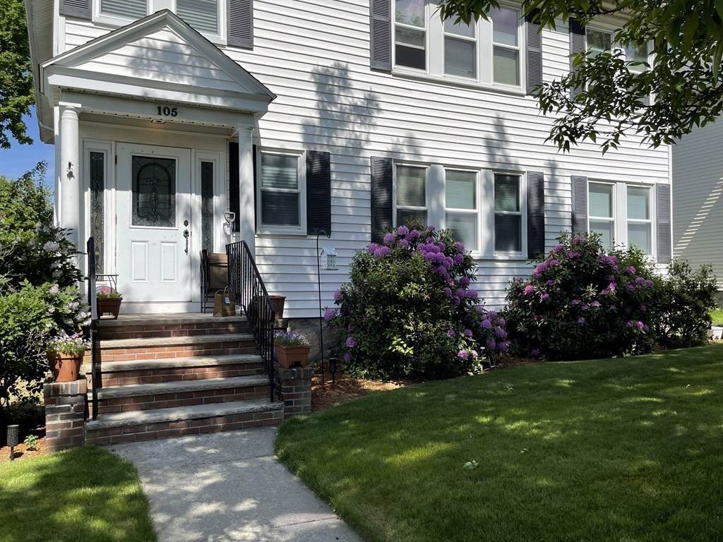 105 Russett Rd - Photo 1
