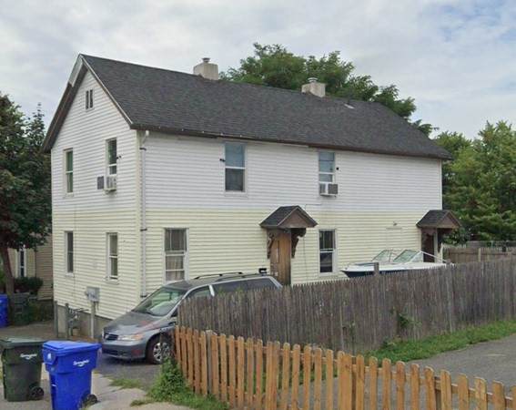 12-14 Foster St - Photo 1