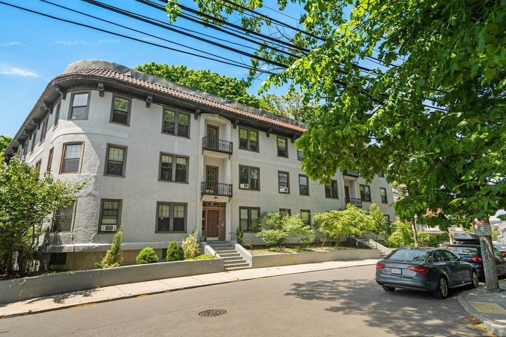 45 Gordon St - Photo 1