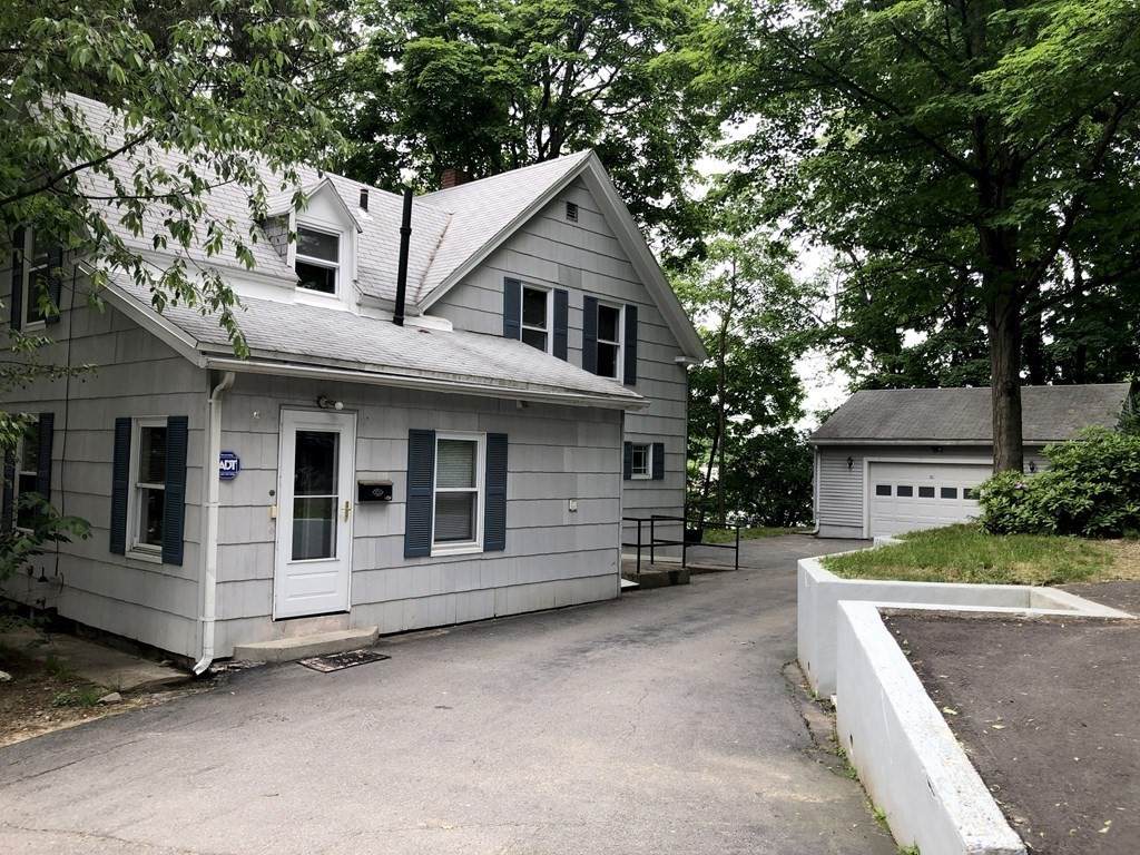 93 Lunenburg St - Photo 1