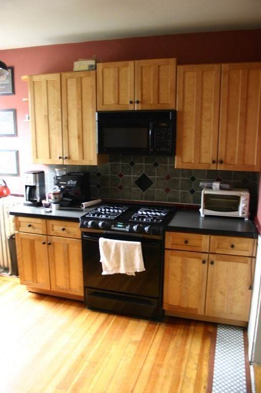317 St Paul Street - Photo 1
