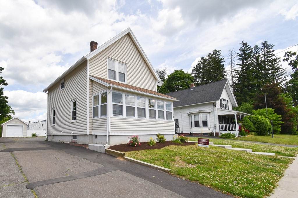 173 Winsor St - Photo 1