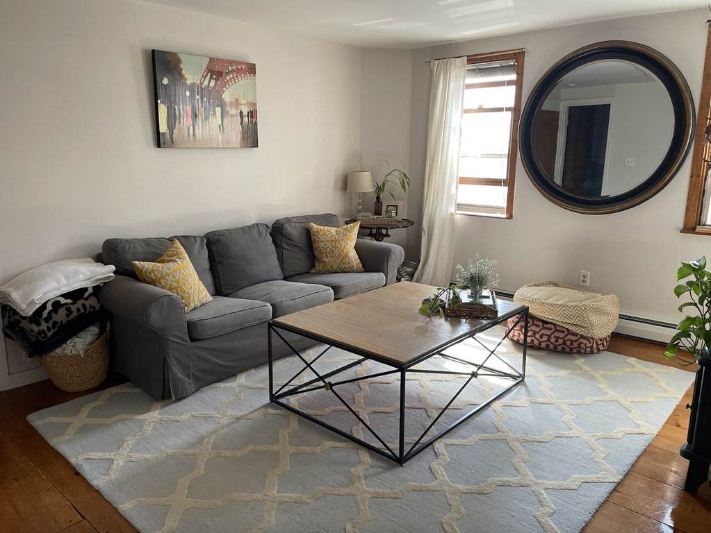 274-276 W 3rd Street - Photo 1