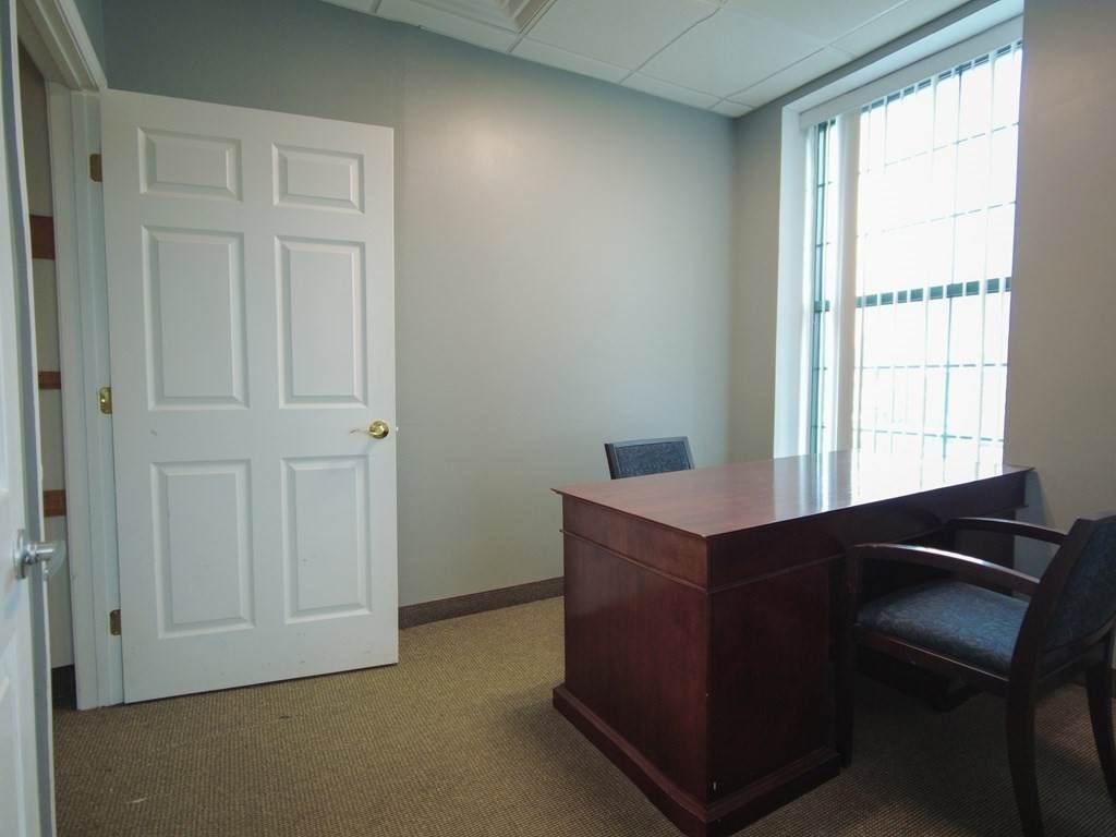 209 Bedford St - Photo 1
