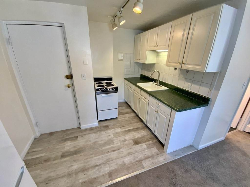 34 Clark St - Photo 1
