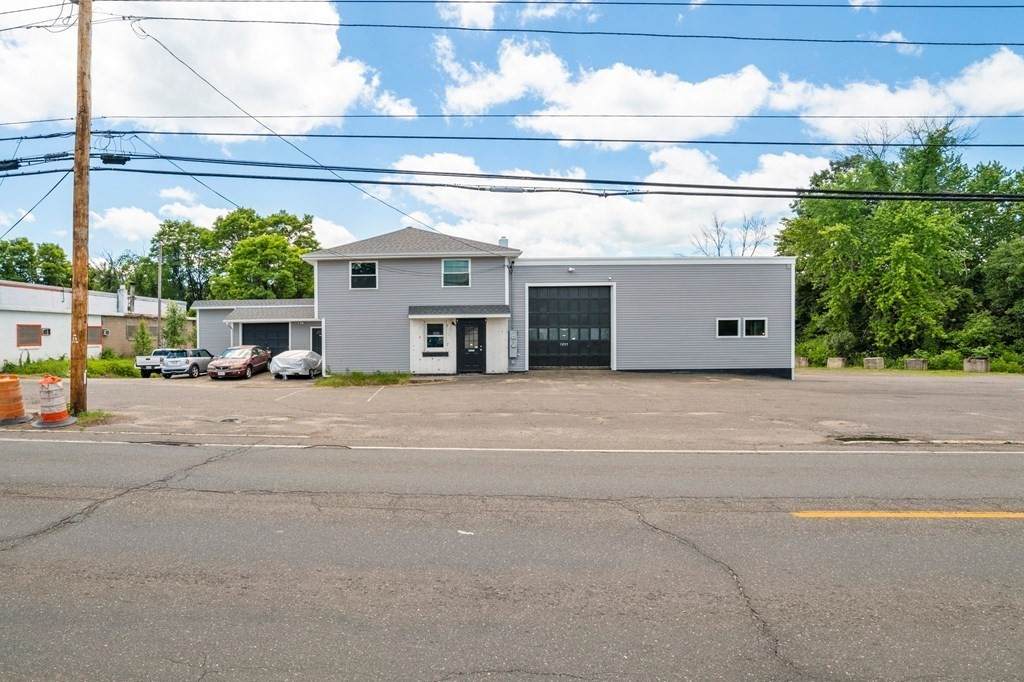 1235 Park St - Photo 1