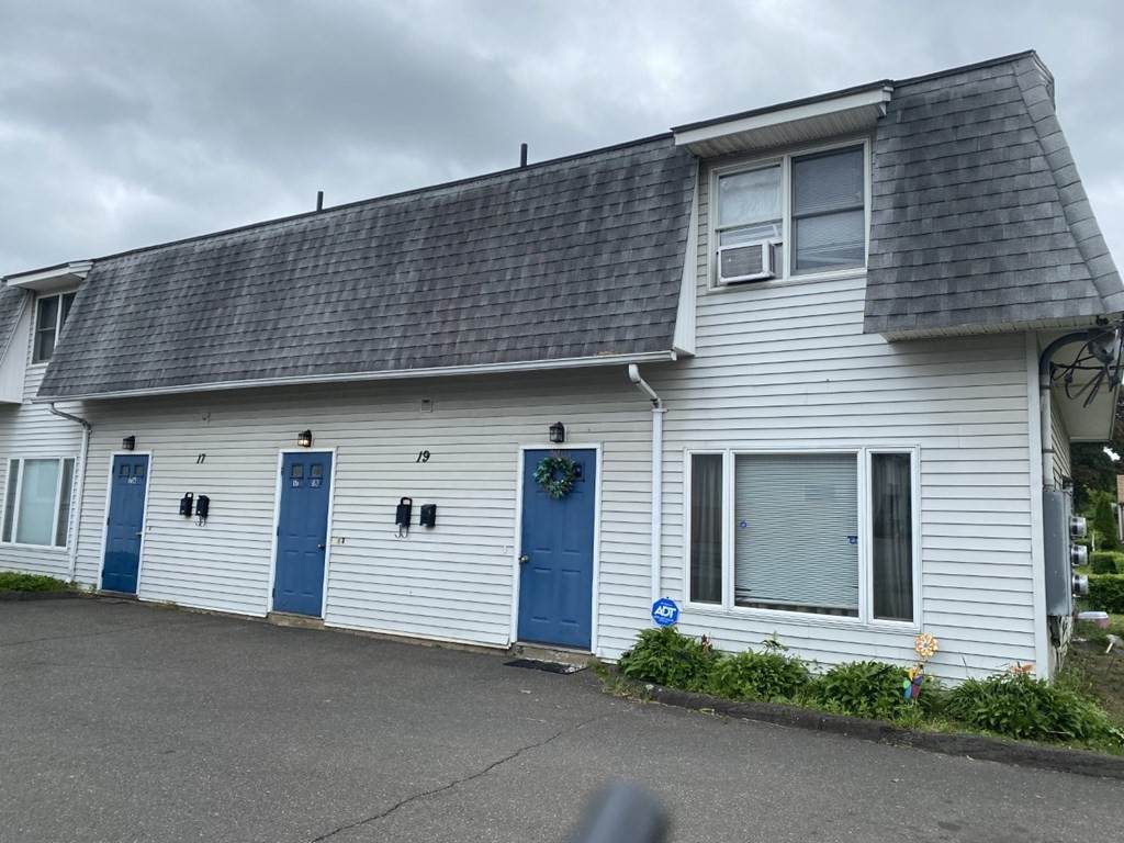 17 Brodeur St - Photo 1
