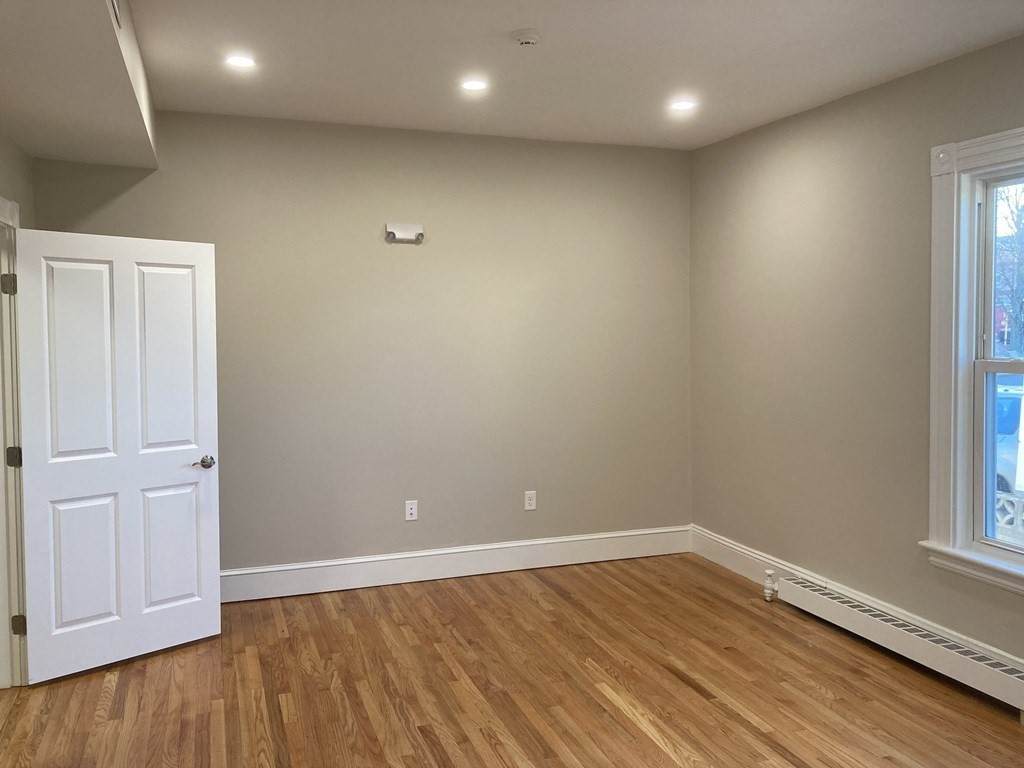 22 High St - Photo 1