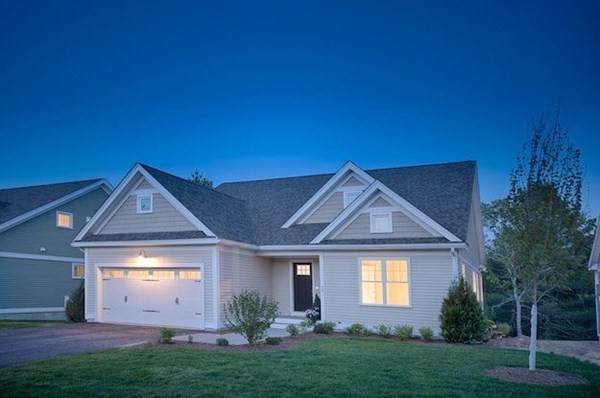 21 Lotus Drive - Photo 1