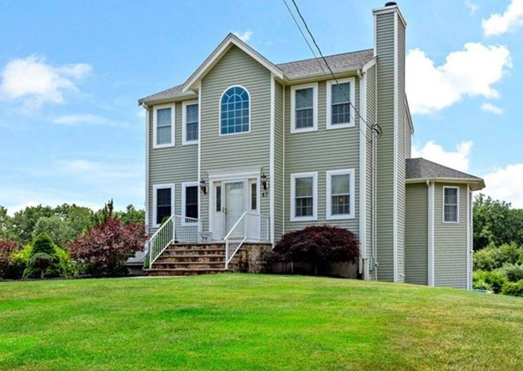 47 Buckingham Dr - Photo 1