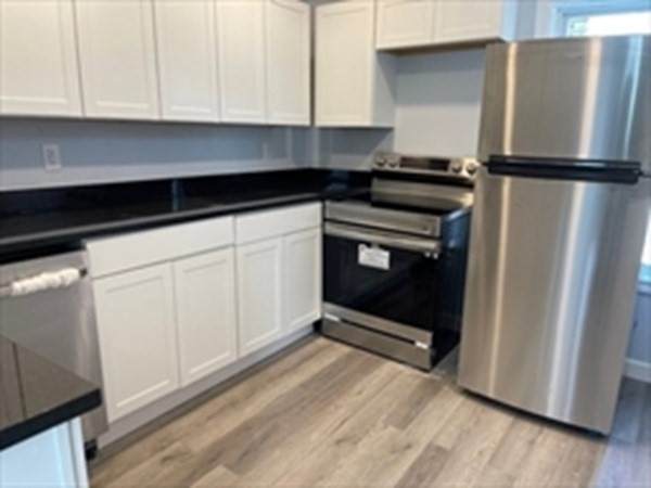 43 Orient St - Photo 1