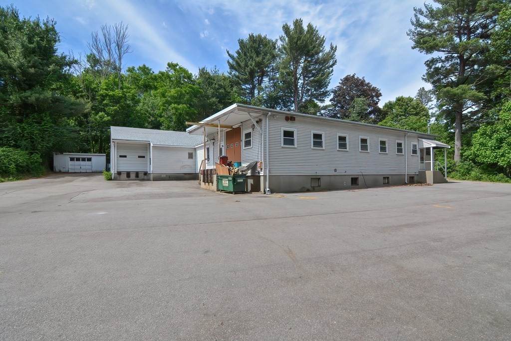 39 Locust - Photo 1