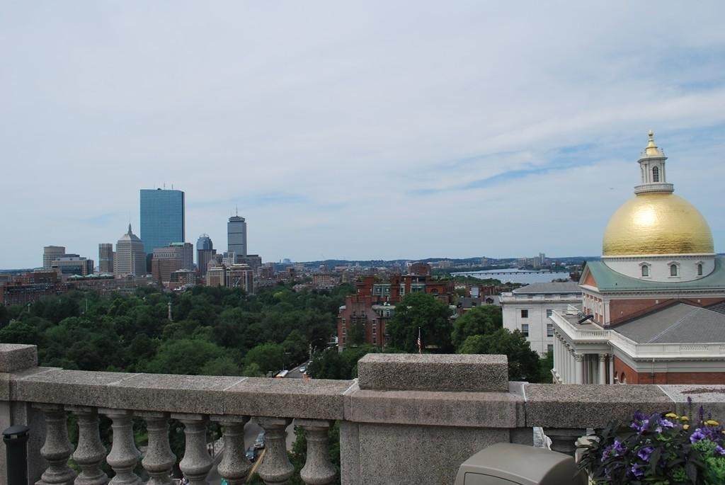 21 Beacon Street - Photo 1