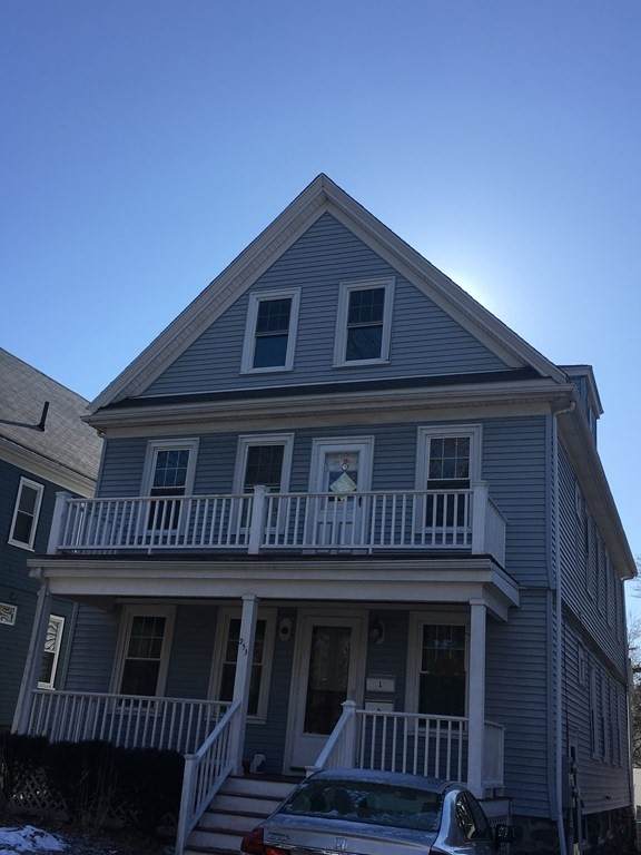 253 Waverley St - Photo 1