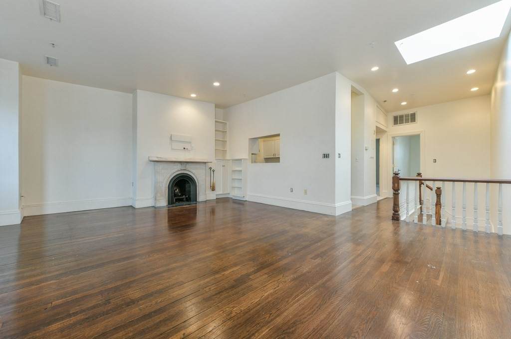 433 Columbus Ave - Photo 1