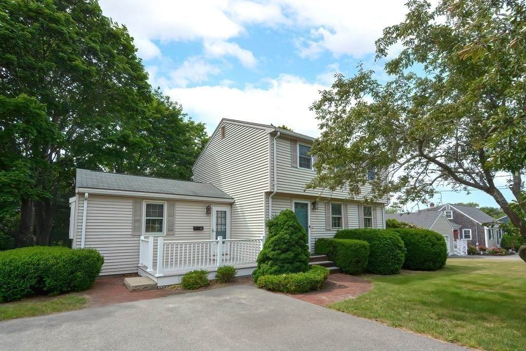 8 Chestnut St - Photo 1