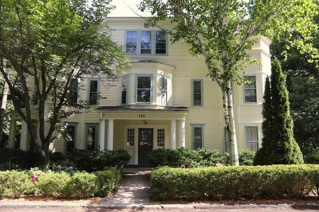 135 Crescent St - Photo 1