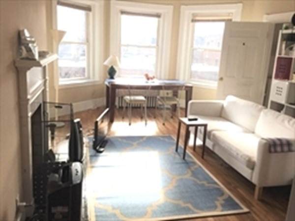 869 Beacon - Photo 1