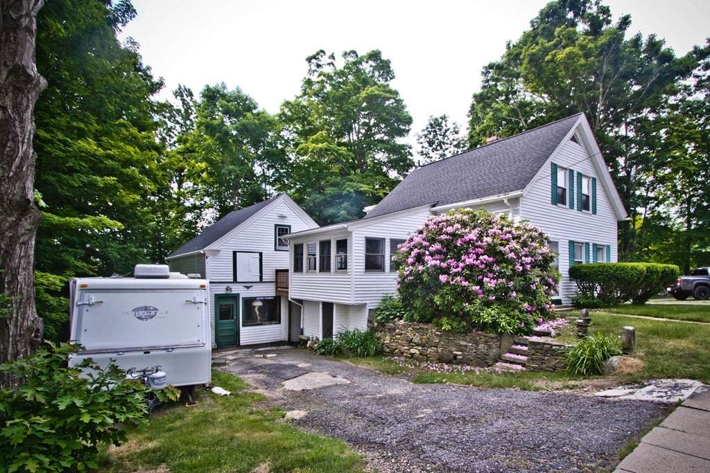 8 Chapel St - Photo 1