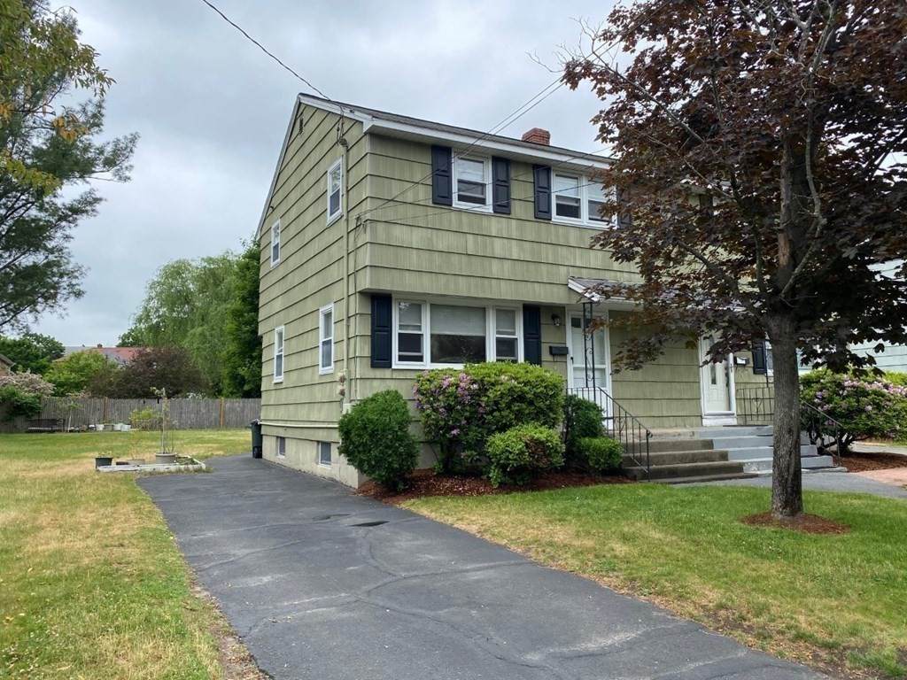 11 Bradford Rd - Photo 1