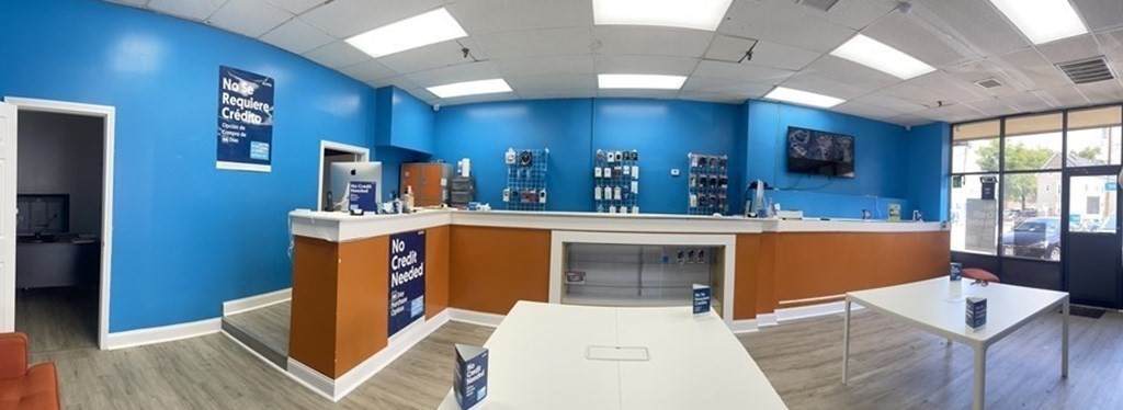 1040 N Main St - Photo 1