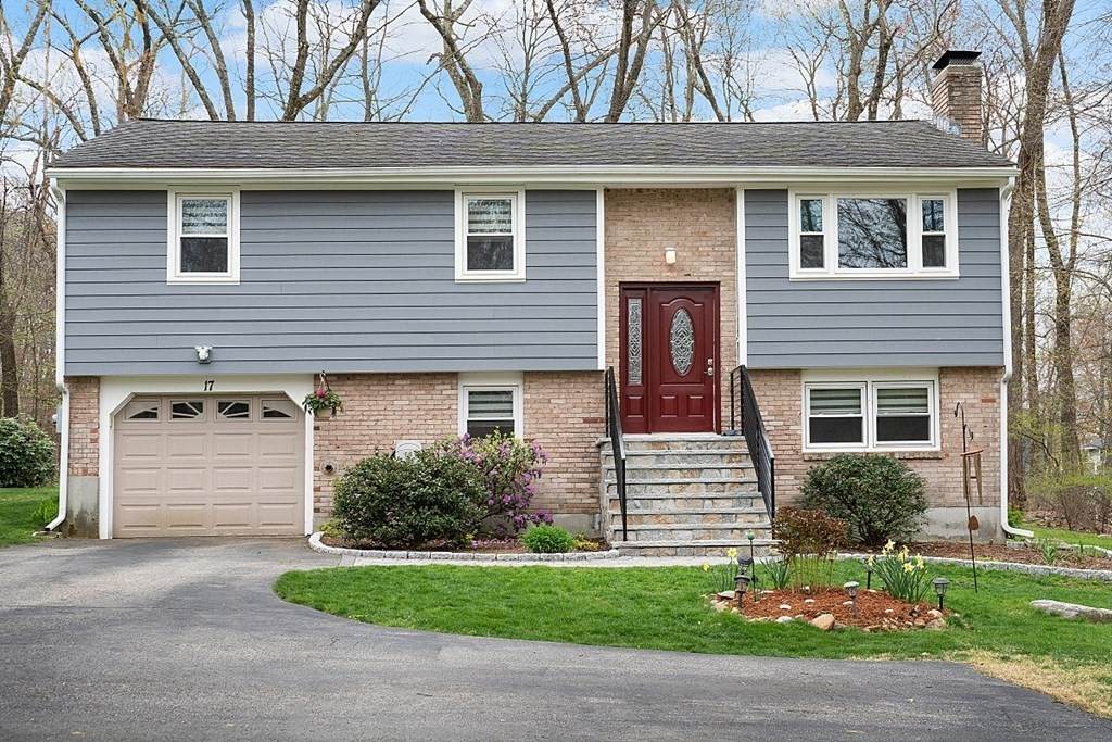 17 Russet Ln - Photo 1