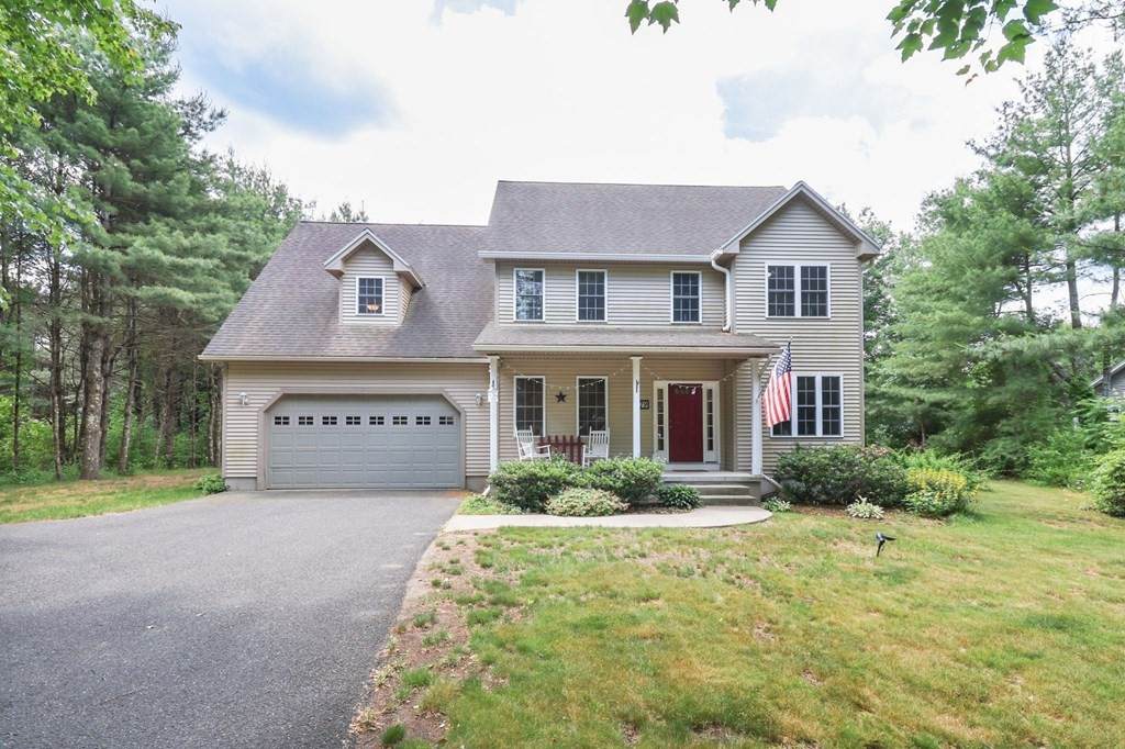 279 Bay Rd - Photo 1