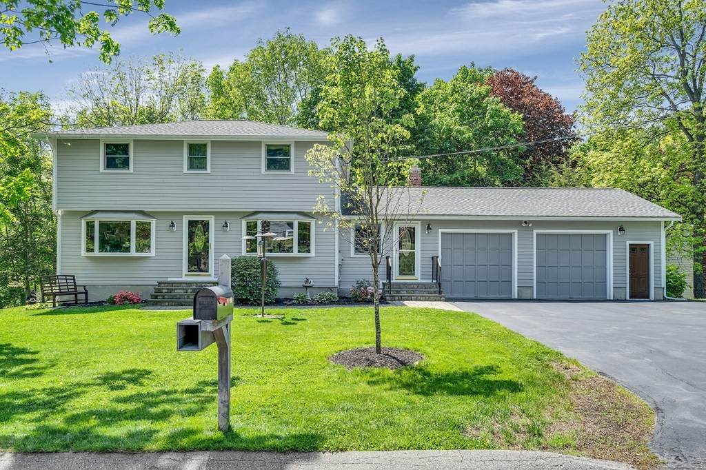 18 Olde Surrey Drive - Photo 1