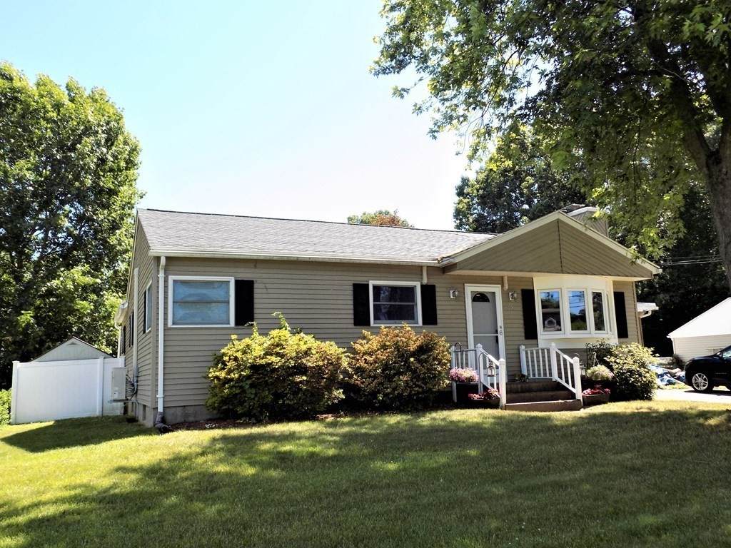 22 Phillip Ave - Photo 1