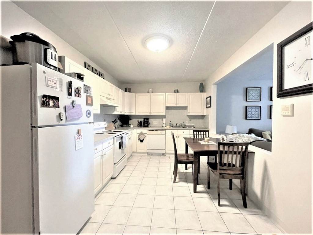 580 Salem Street - Photo 1