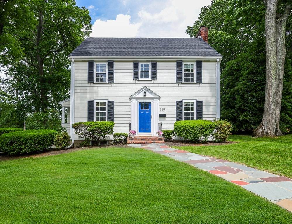 227 Hillcrest Road - Photo 1