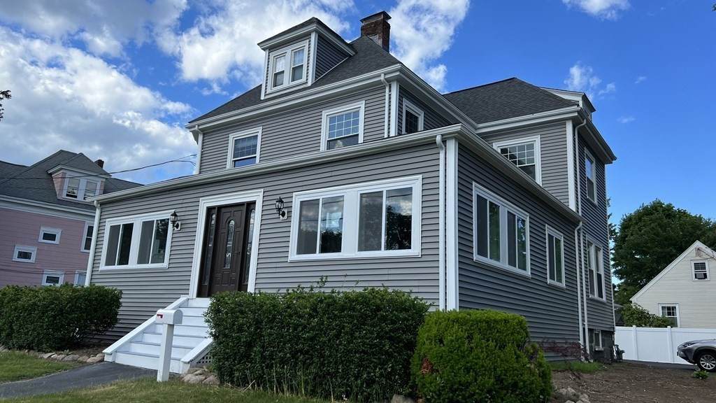 132 Middle - Photo 1
