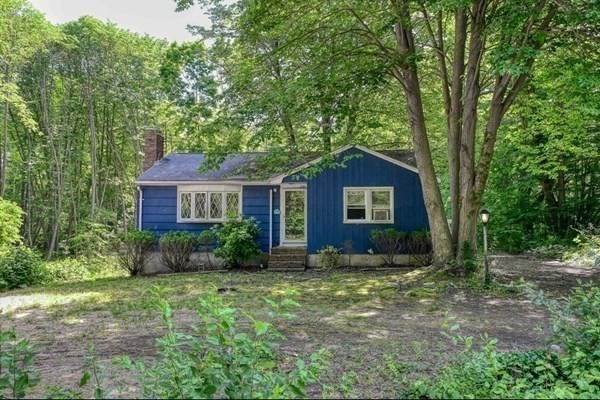 207 Monponsett Street - Photo 1