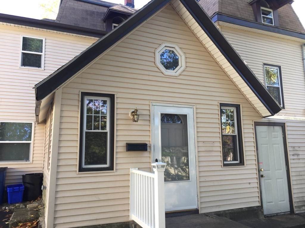 43 Rockwell St - Photo 1
