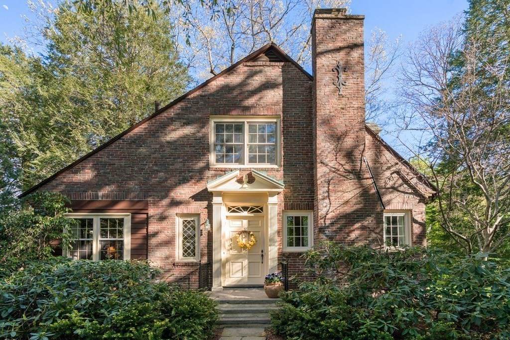 17 Locust Road - Photo 1