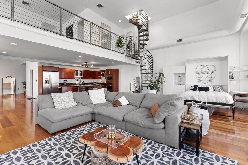 10 Ocean Ave - Photo 1