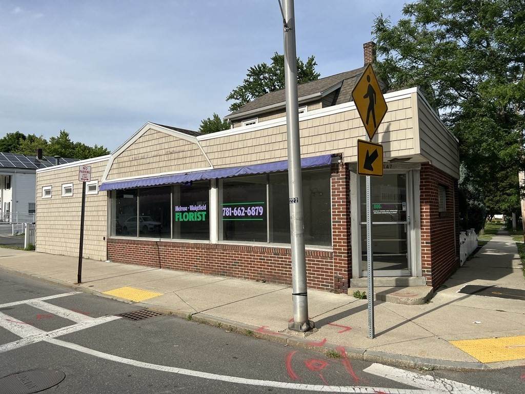 1147 Main St - Photo 1
