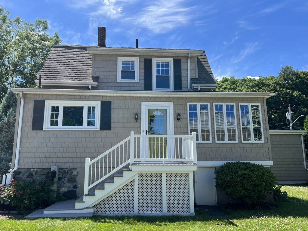 1147 Main Street - Photo 1