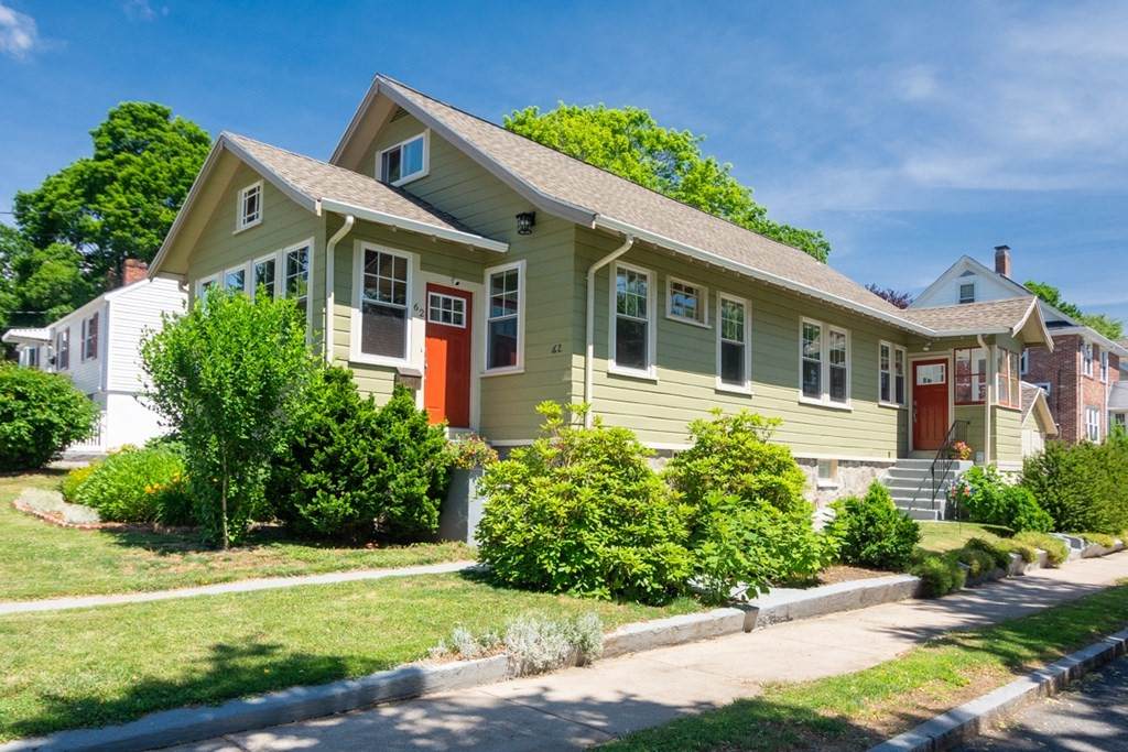 62 Dale St - Photo 1