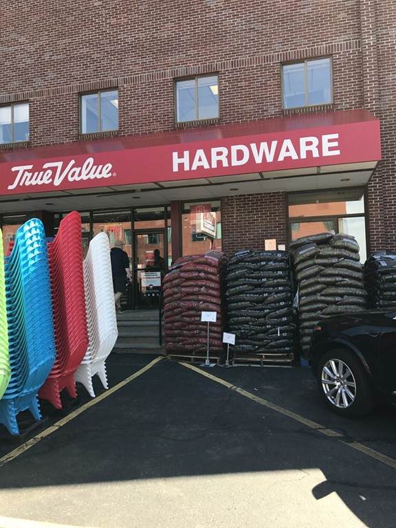 290 Main St - Photo 1
