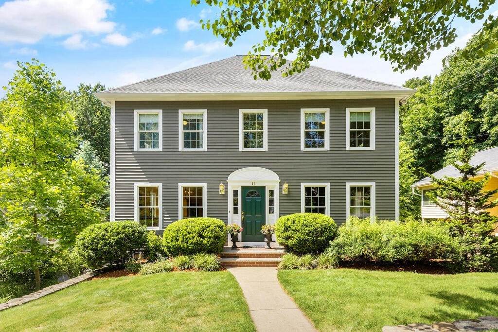 43 Moreland Avenue - Photo 1